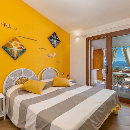 Casa Sharon Appartamento Vista Mare Ad Olbia Ngoại thất bức ảnh